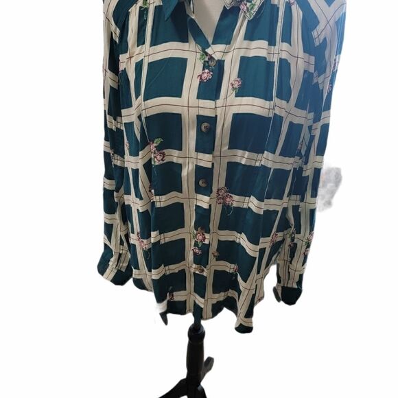 Free People Window to My Heart Top - Picture 2 of 11